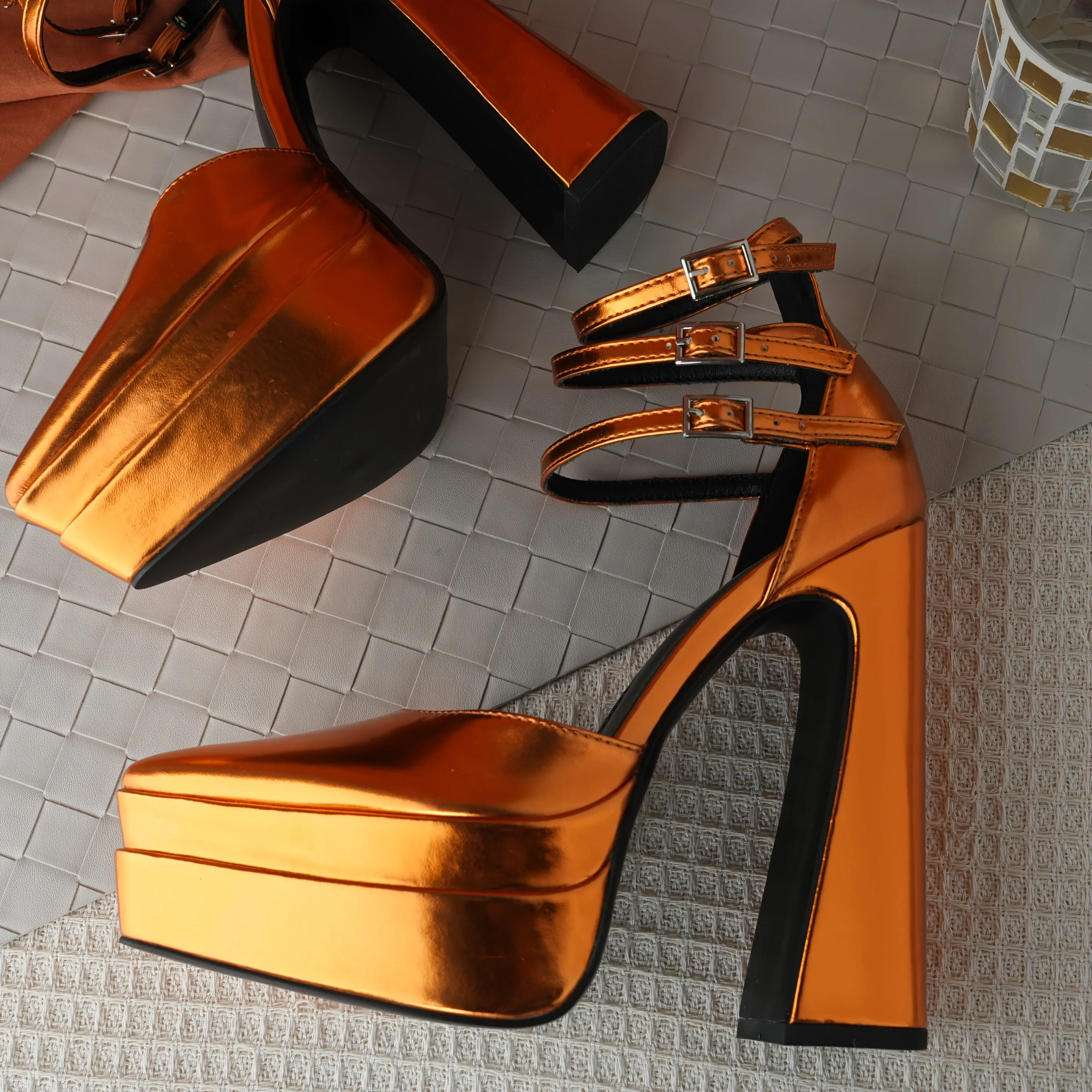 6 Inches Chunky Platform Heels