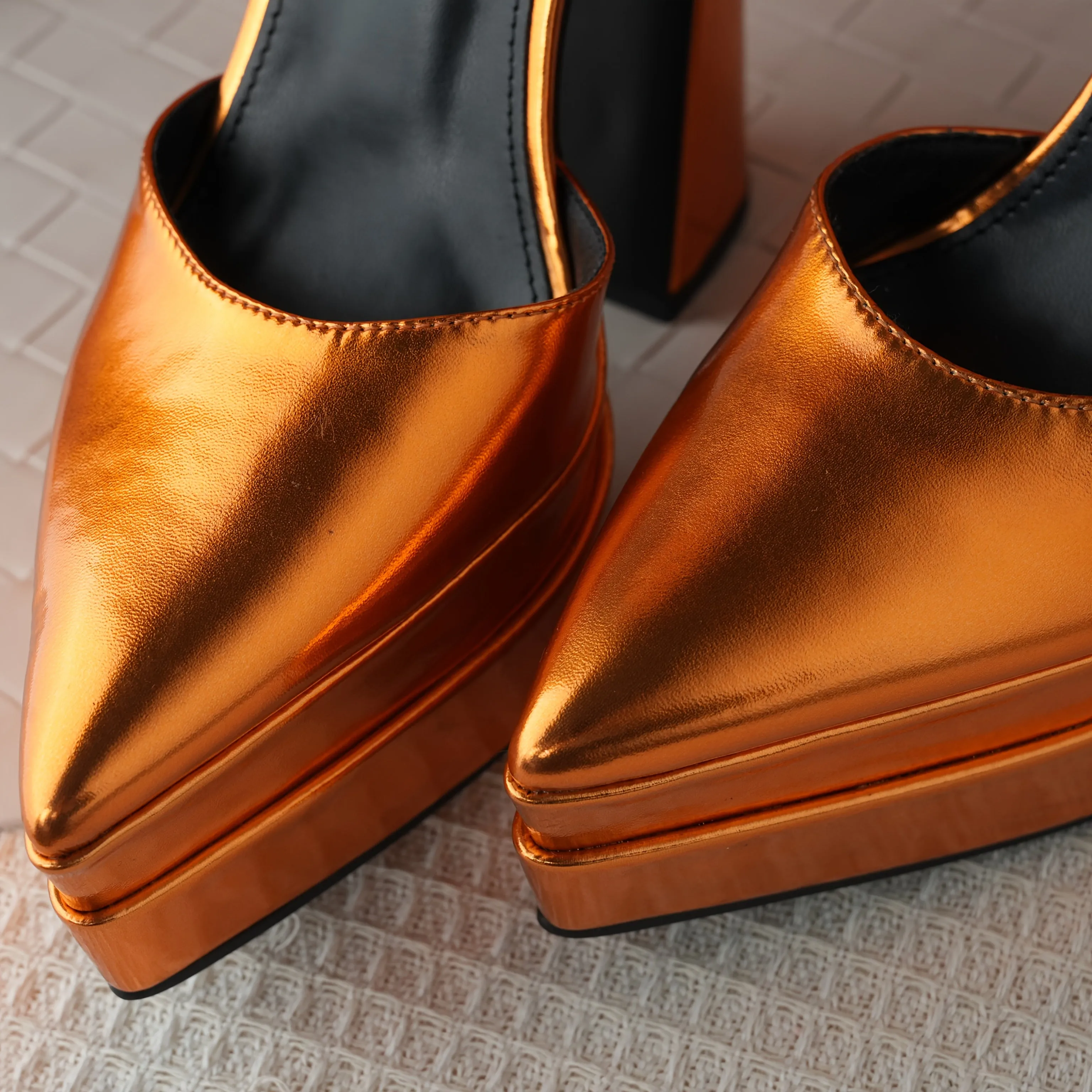 6 Inches Chunky Platform Heels