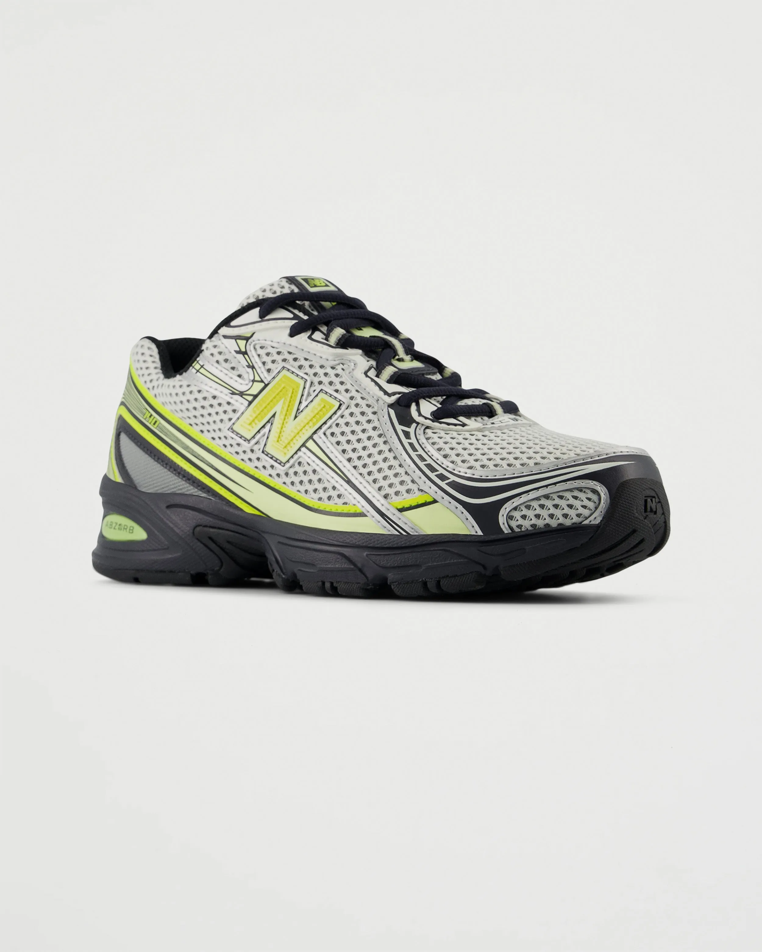 740 FR2 Green