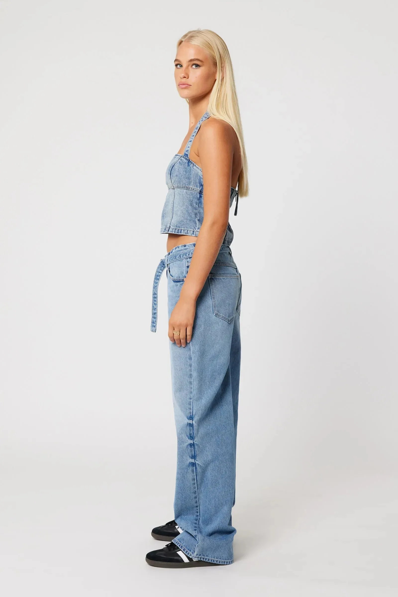 Abrand 99 Low Baggy Belt Jean - Liv - Light Vintage Indigo