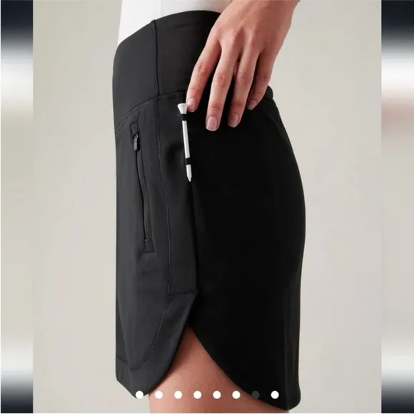 Athleta Fairway Gold Skort 16” Black Size Large Tennis Running Golf Athleisure