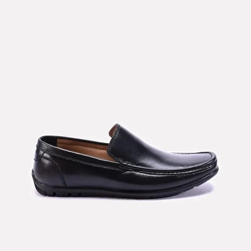 Black Plain Loafers For Men 0130880