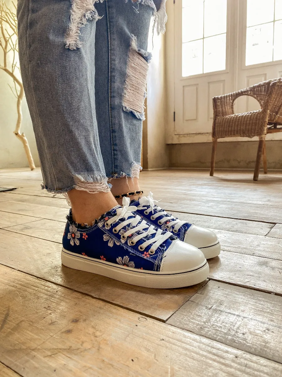 Blossom Ripped Trim Sneaker - Navy
