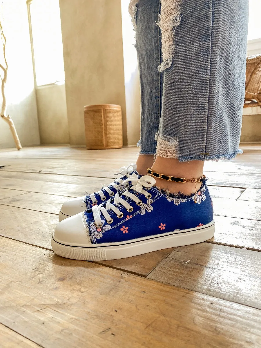 Blossom Ripped Trim Sneaker - Navy