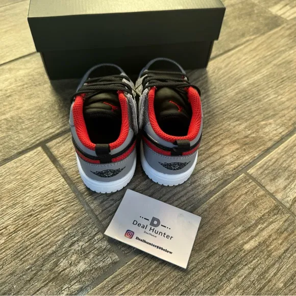 Brand New Air Jordan 1 Low Alt Easy-on Toddler/Baby sneakers