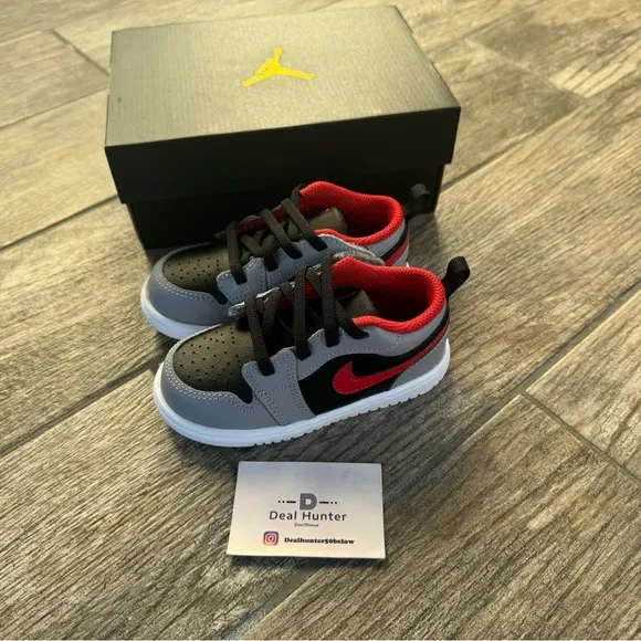 Brand New Air Jordan 1 Low Alt Easy-on Toddler/Baby sneakers