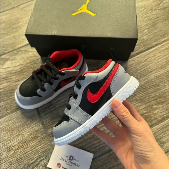 Brand New Air Jordan 1 Low Alt Easy-on Toddler/Baby sneakers