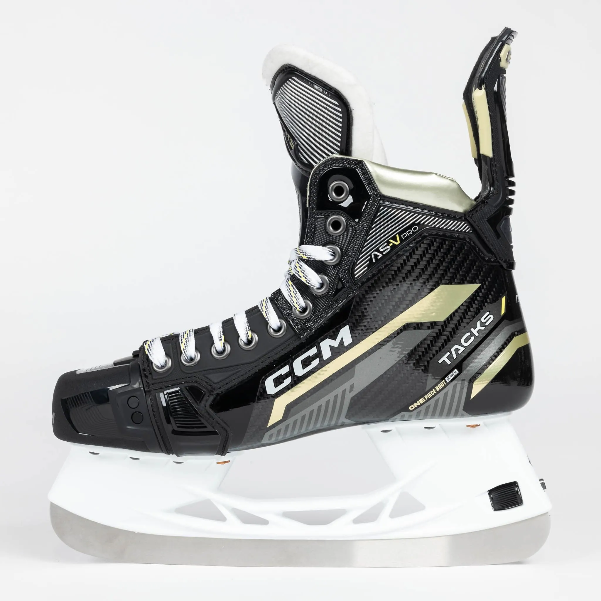 CCM Tacks AS-V Pro Intermediate Hockey Skates