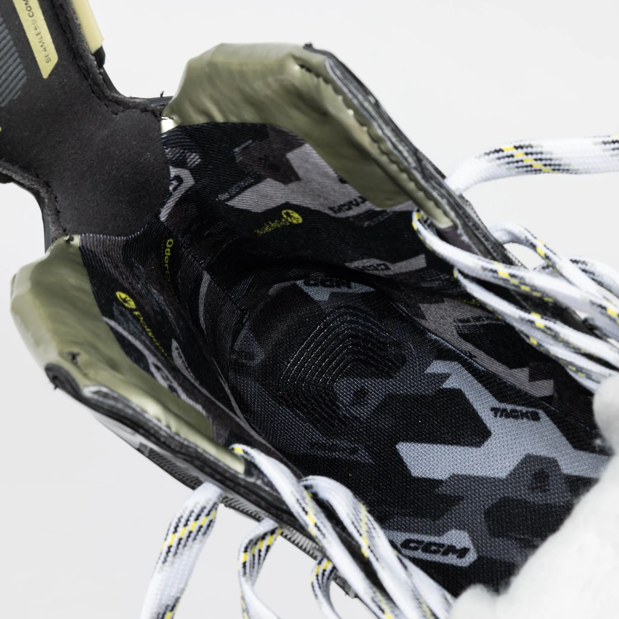 CCM Tacks AS-V Pro Intermediate Hockey Skates