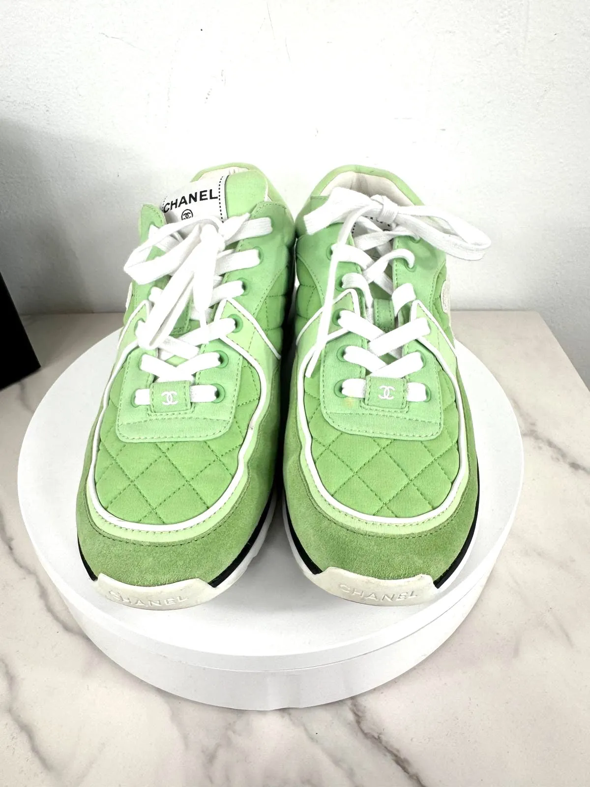 CHANEL INTERLOCKING CC LOGO SUEDE MIXED FABRIC SNEAKERS