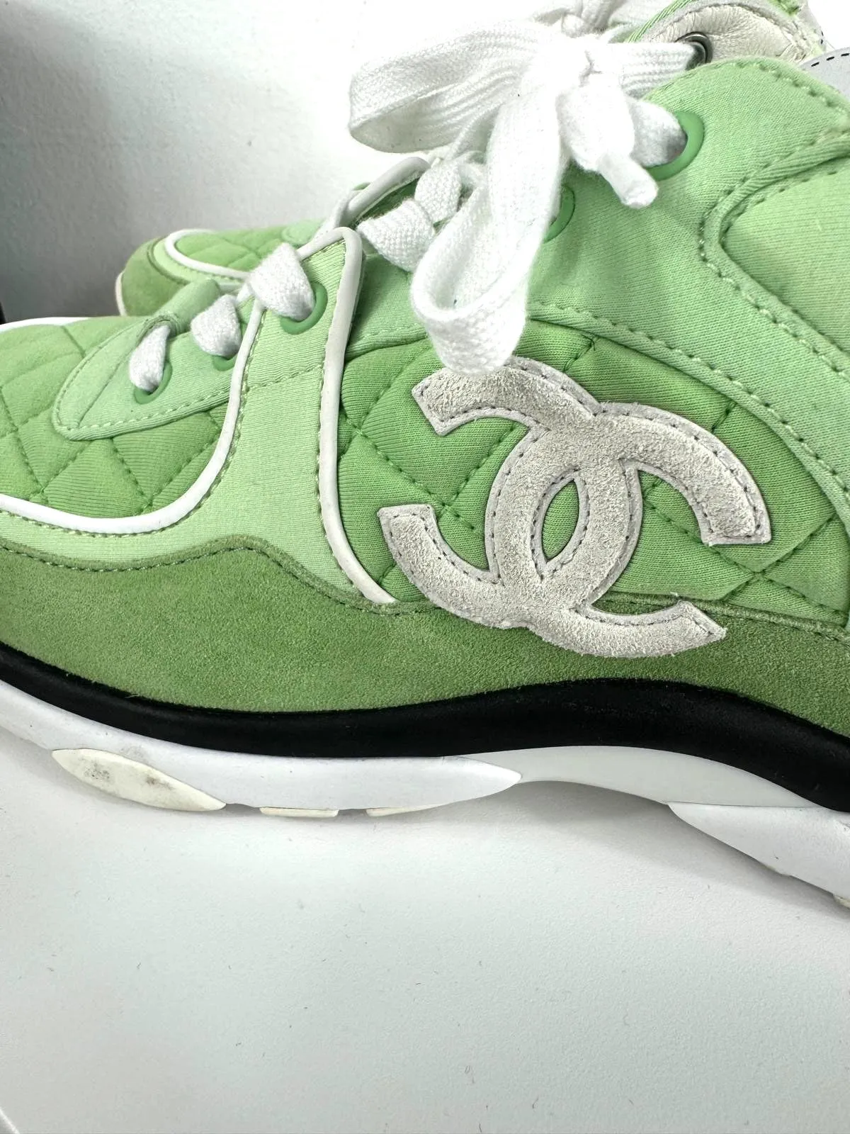 CHANEL INTERLOCKING CC LOGO SUEDE MIXED FABRIC SNEAKERS