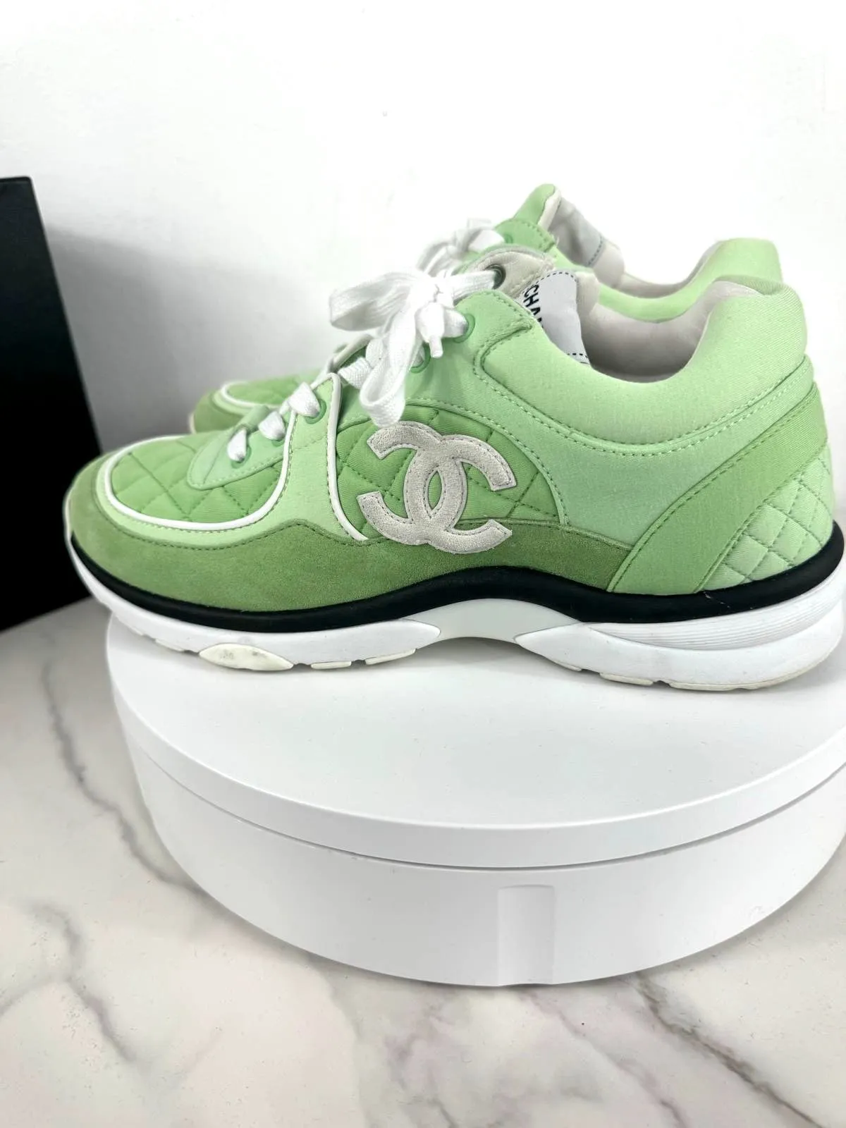 CHANEL INTERLOCKING CC LOGO SUEDE MIXED FABRIC SNEAKERS