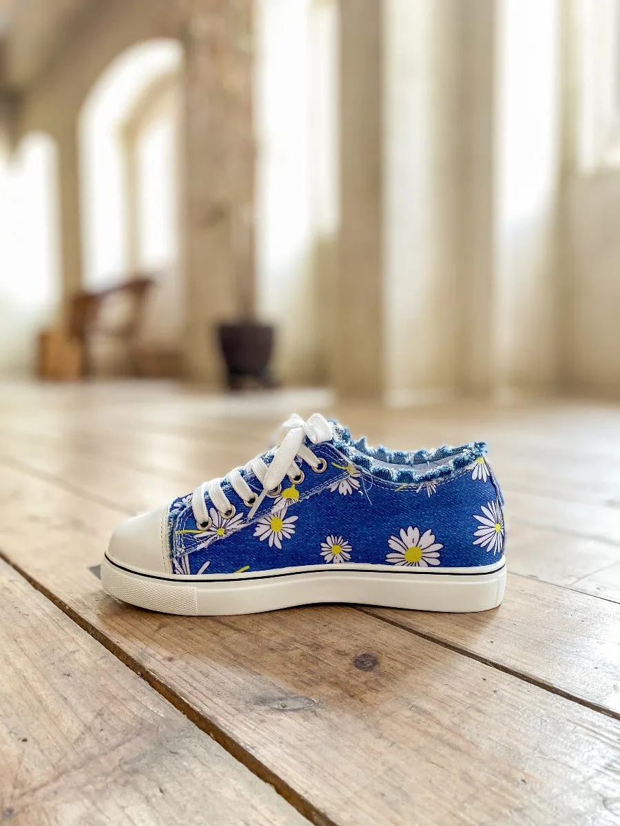 Chrysanthemum Ripped Trim Sneaker - Denim Blue