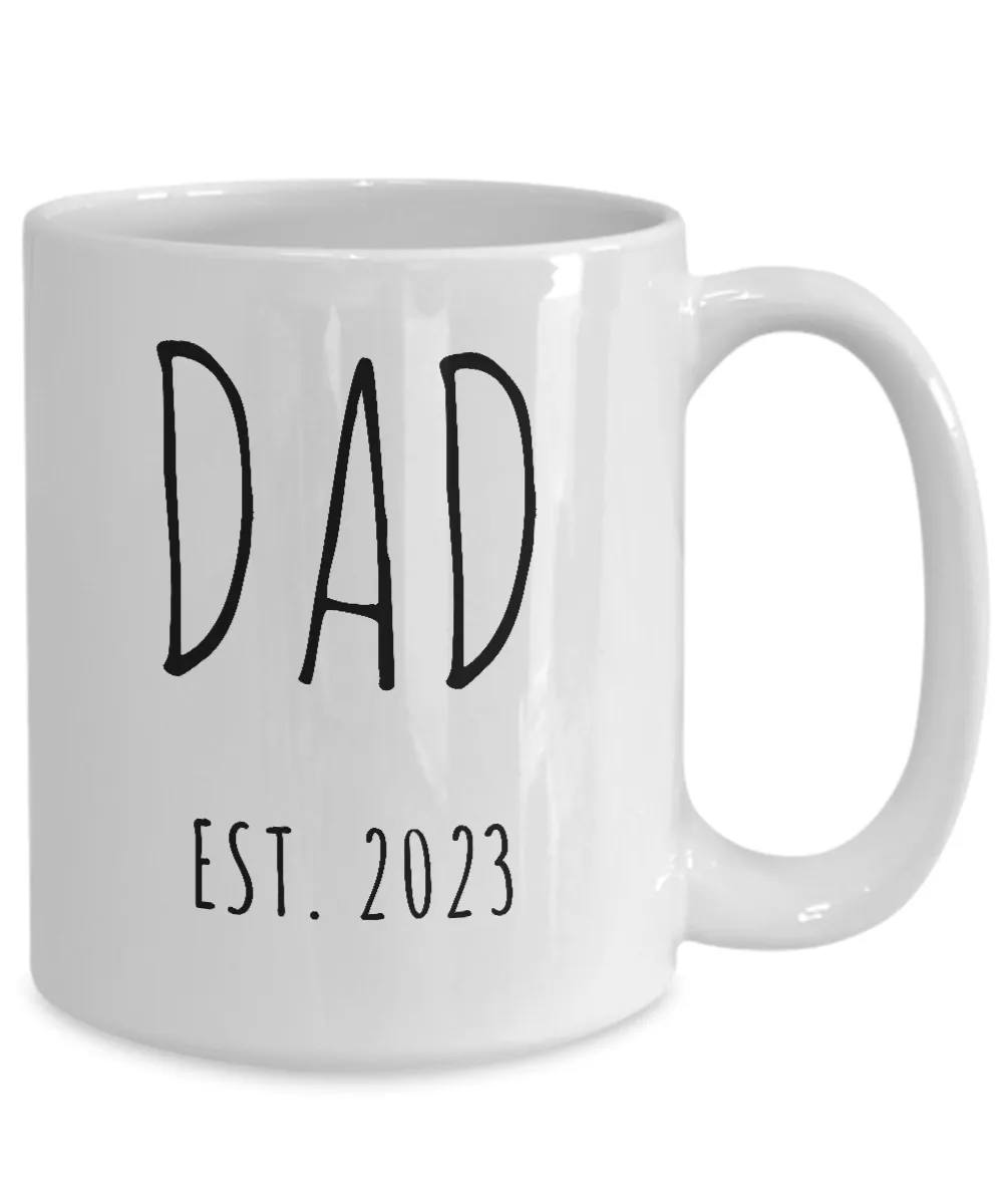 Father's Day Mug for New Dad First Time Dad Est 2023 Coffee Cup