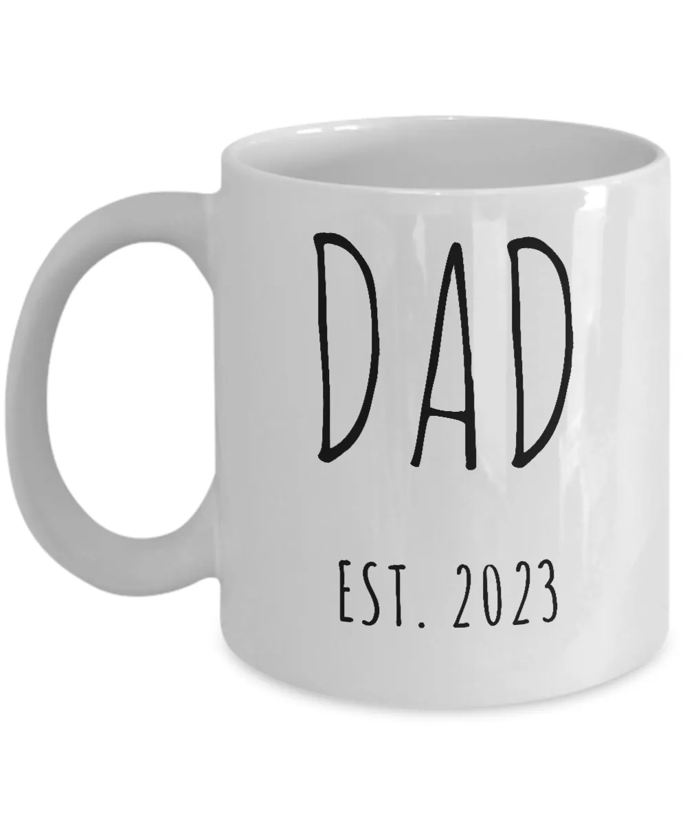 Father's Day Mug for New Dad First Time Dad Est 2023 Coffee Cup
