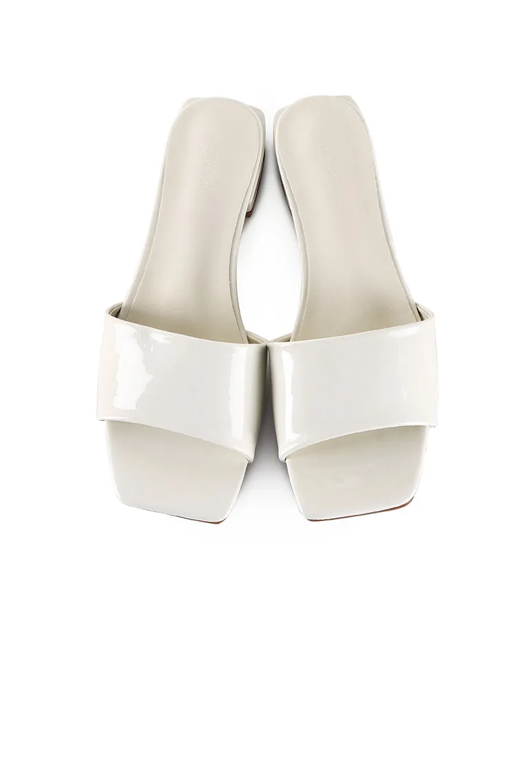 Gianna Slip Ons Sandals (Blanched Almond)