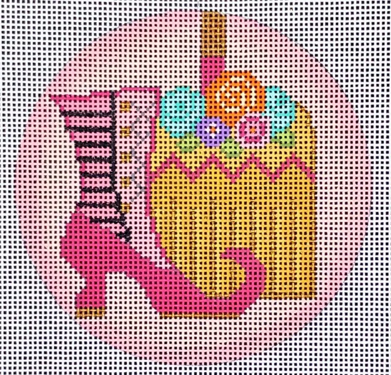 HW150B Pretty Spooky Series - Witch Shoe & Broom