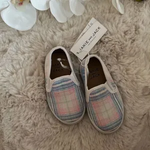 Janie &amp; Jack Plaid Slip On Sneaker in Blue Sky Plaid Size 6