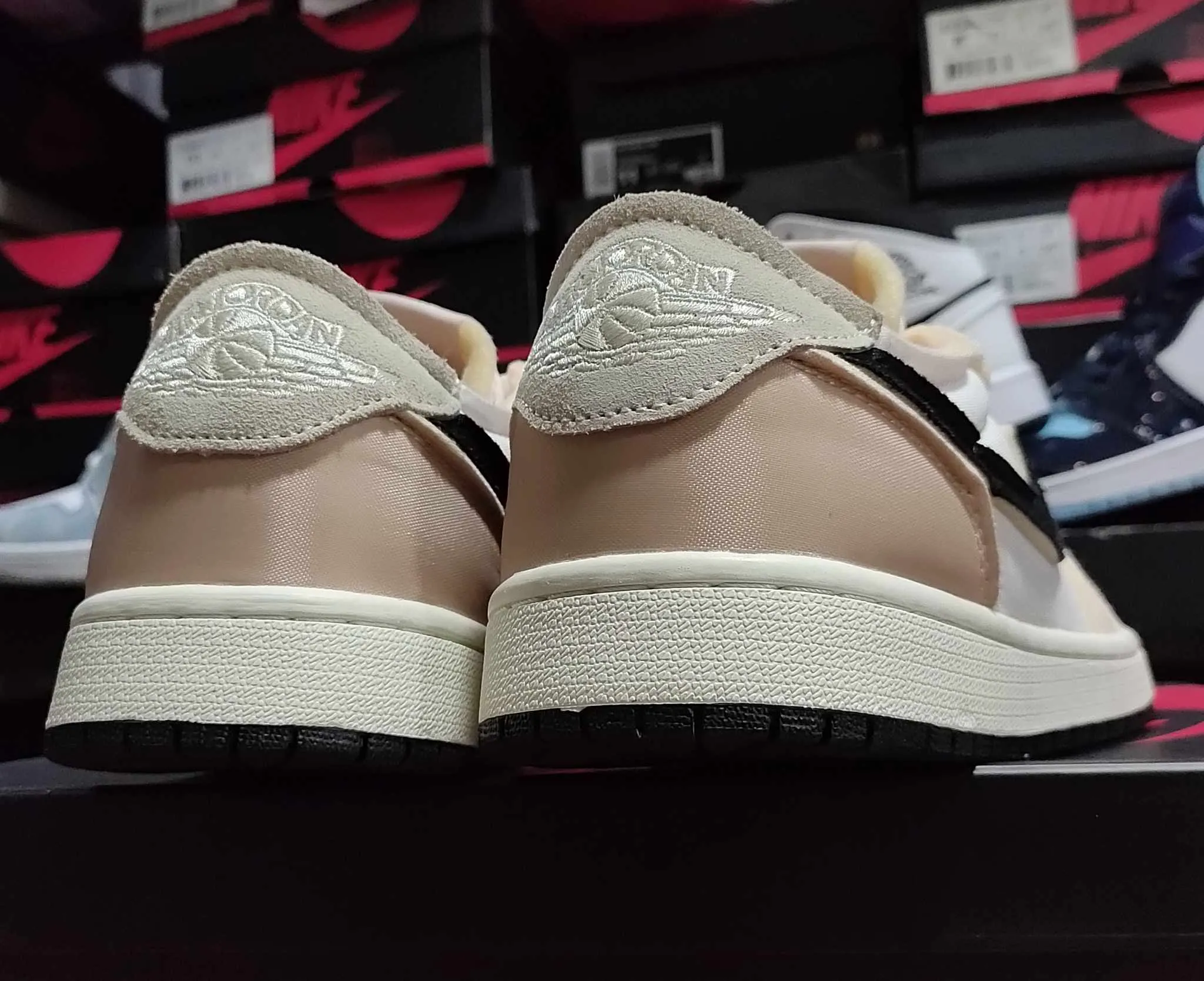 Jordan 1 Low OG EX"Coconut Milk"