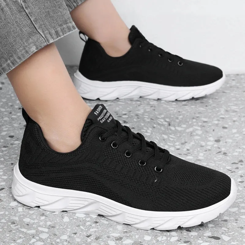 Leichte Sommerschuhe für Männer von SneakerMen