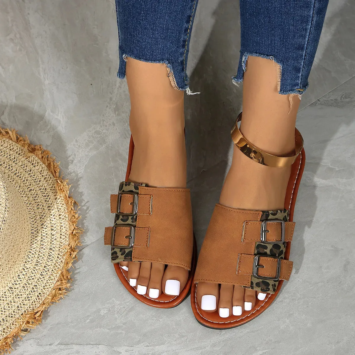 Leopard Open Toe Flat Sandals