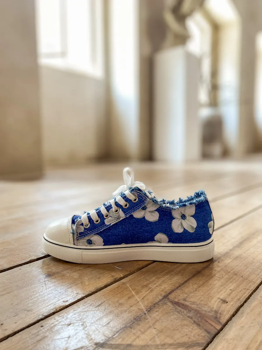 Lily Print Ripped Trim Sneaker - Blue