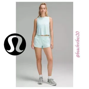 LULULEMON ATHLETICA Hotty Hot High-Rise Lined Short 2.5&quot; Ideal Mint 8 NWT LL-141