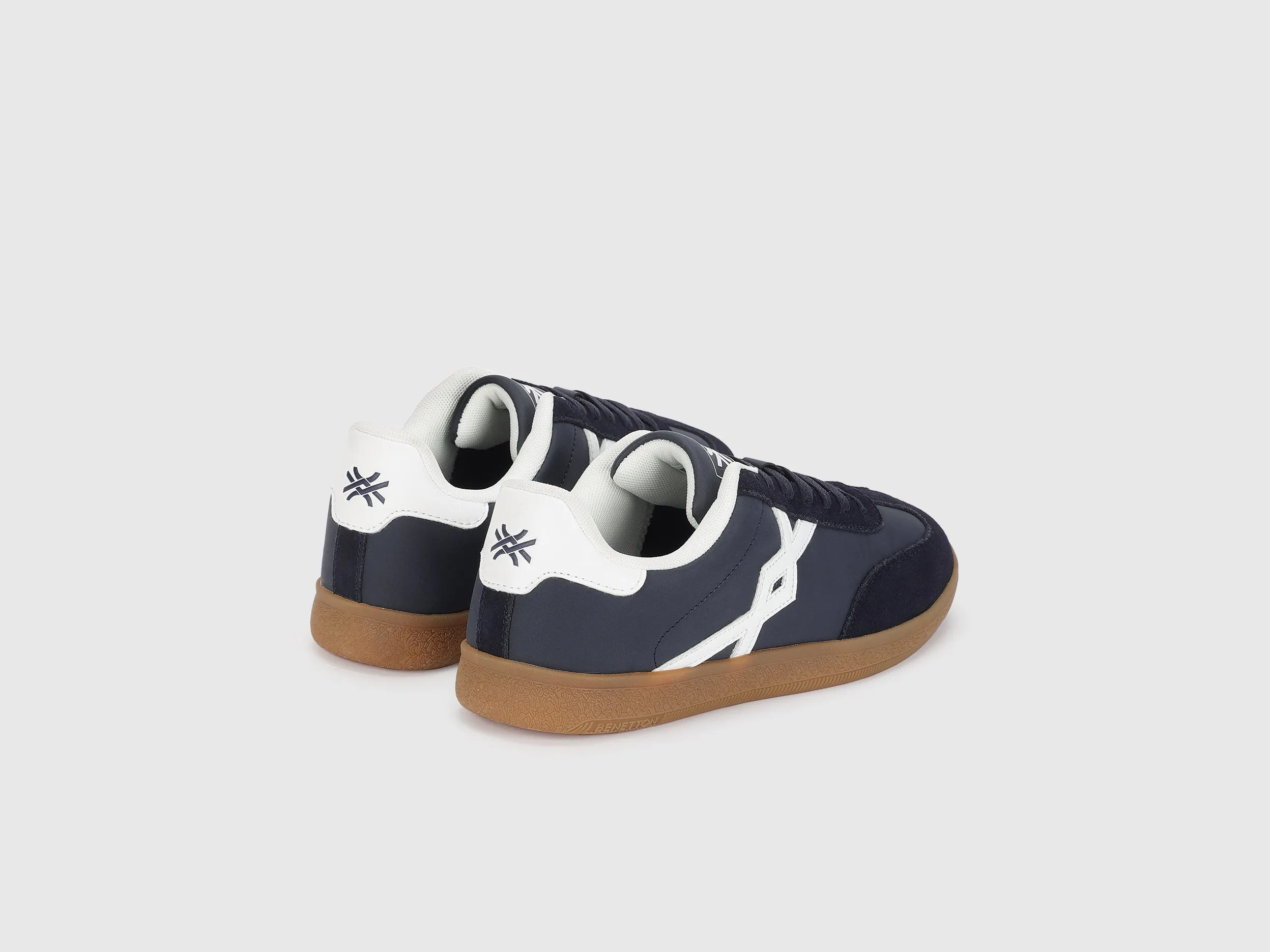 Men PU Suede Sneakers