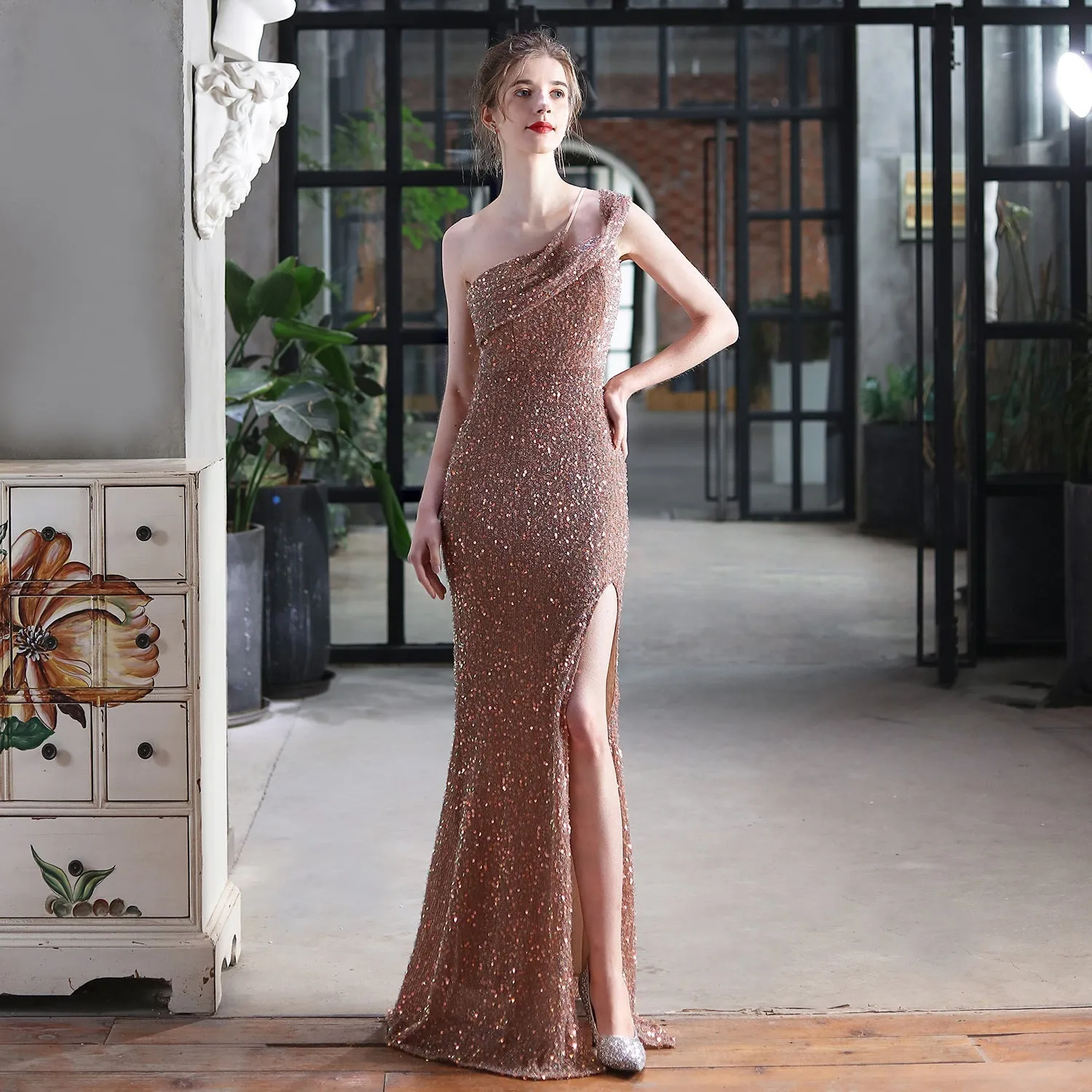 Mile one-shoulder bright Charming sequined formal dress