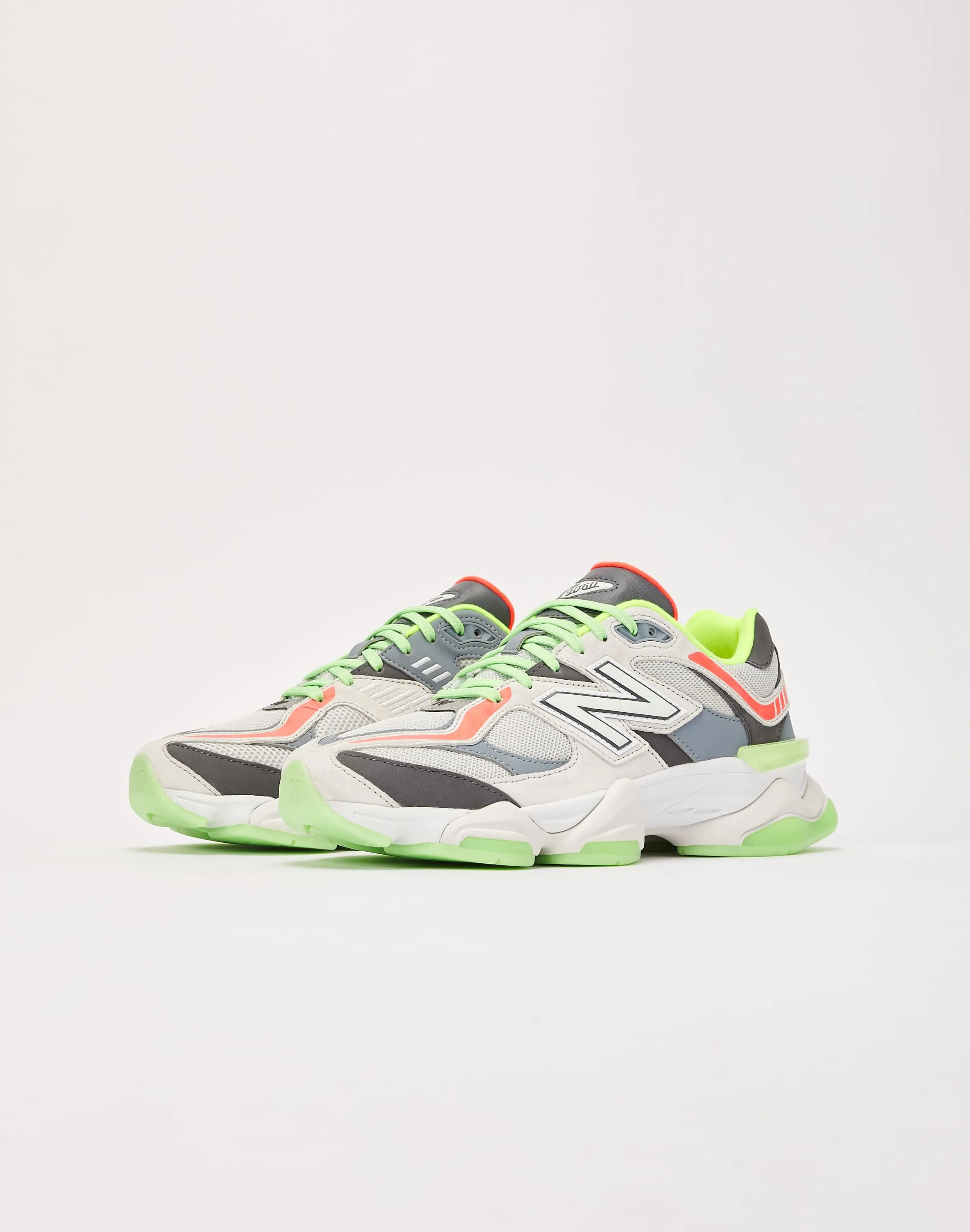 New Balance 9060 ‘Glow'