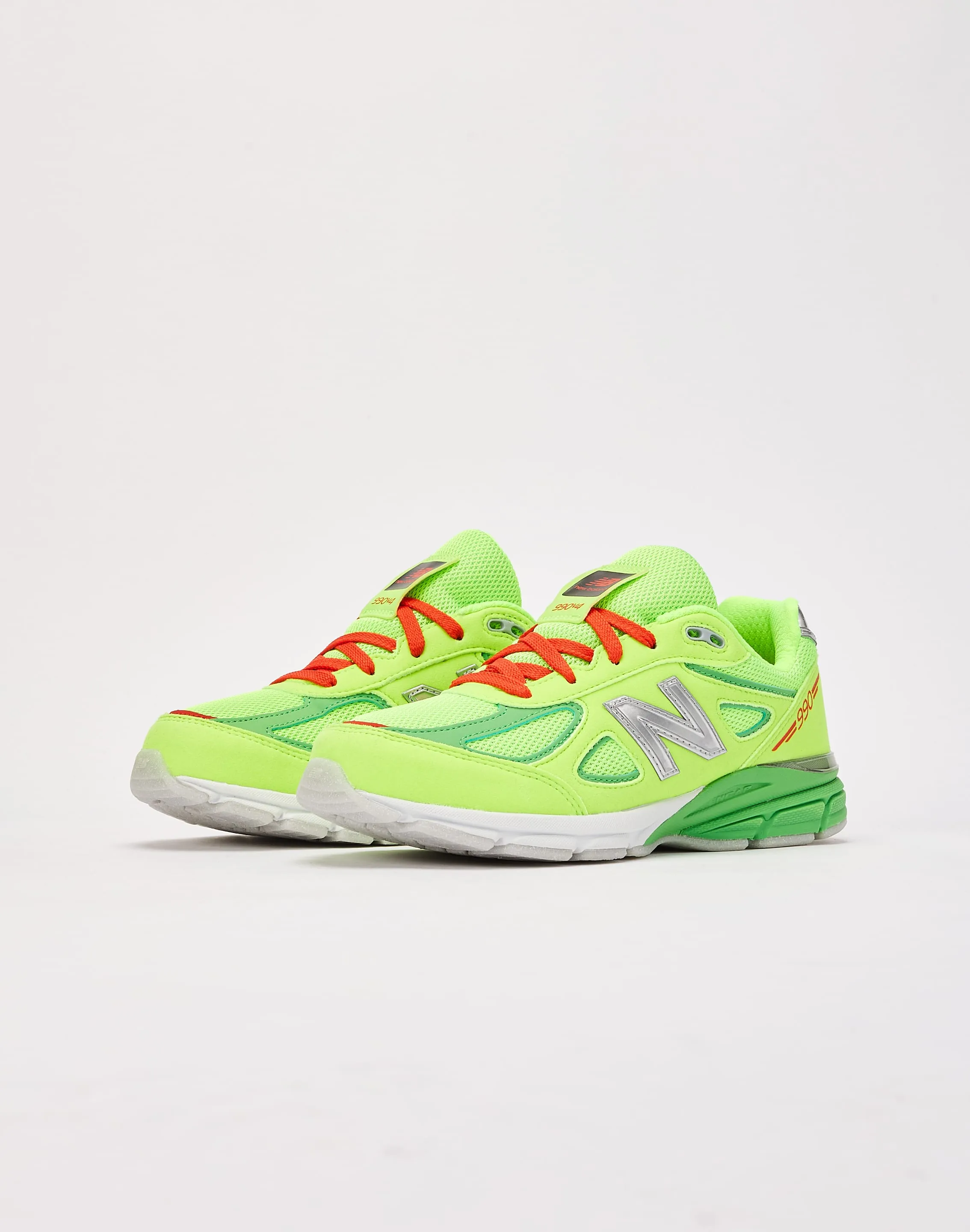 New Balance 990v4 'Festive' Grade-School