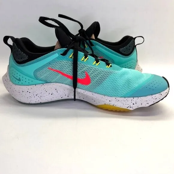 Nike Air Zoom Speed SIze 7Y in 'Aurora Green' CJ2088-300 Trainers Athletic