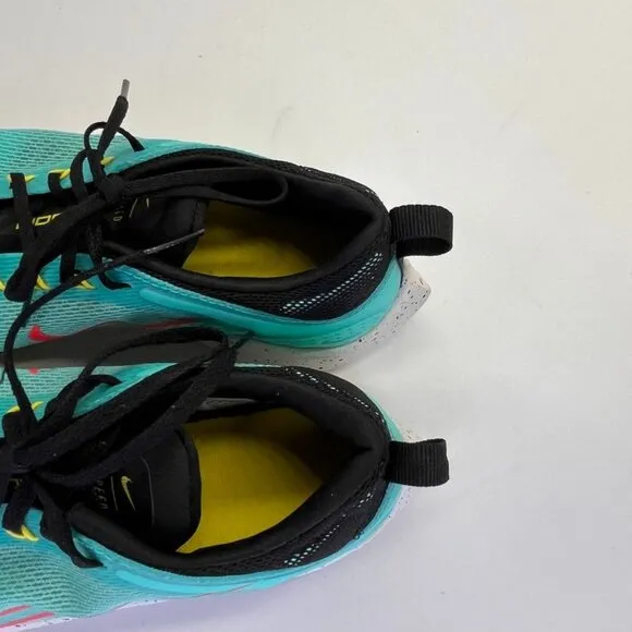 Nike Air Zoom Speed SIze 7Y in 'Aurora Green' CJ2088-300 Trainers Athletic