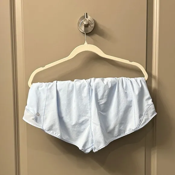 NWOT Lululemon Hotty Hot High-Rise Lined Short 2.5&quot;, Windmill