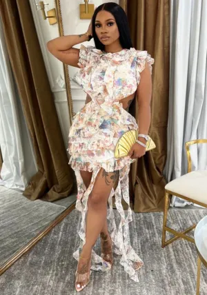 Romantic Floral Ruffle Mini Dress with Wave Edge and Cutout Details