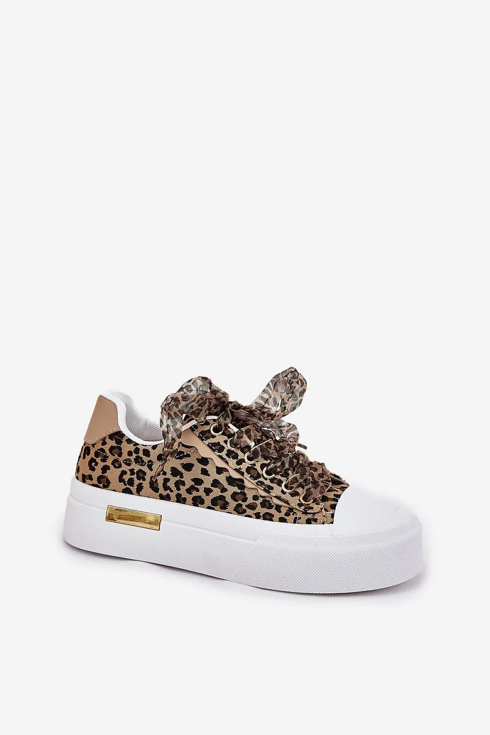 Sneakers Step in style