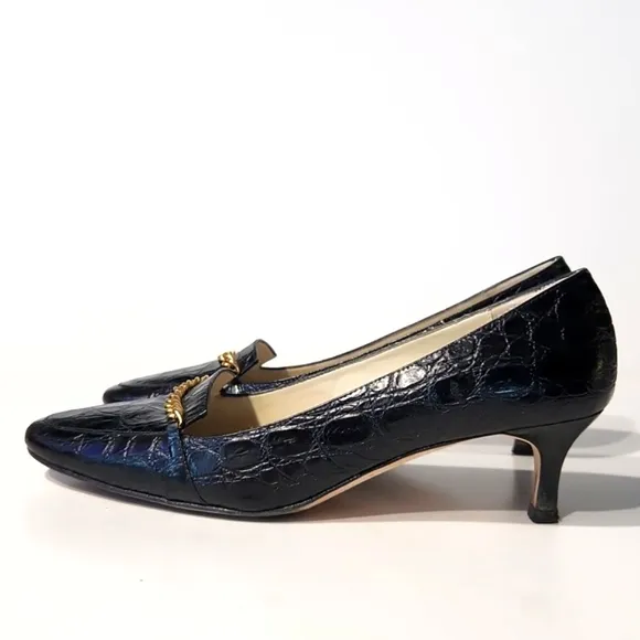 Talbots Black Leather Croc Embossed Gold Chain Detail Heels Size 8 W