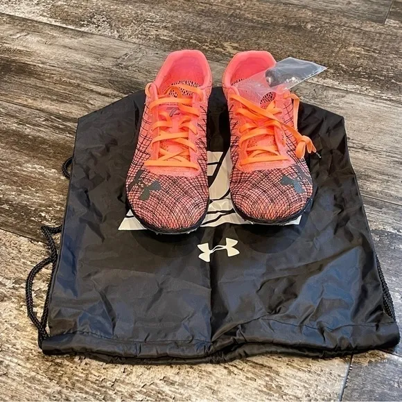 Under Armour Hovr Shakedown Dark Sky Distance Track Spike Cleats 3026064-001 NEW