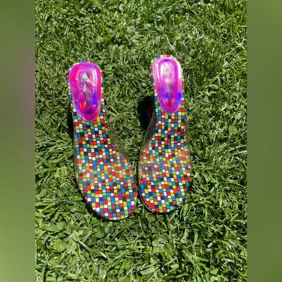 Y2K Vintage Clear Rainbow Heel with Checkerboard Footbed