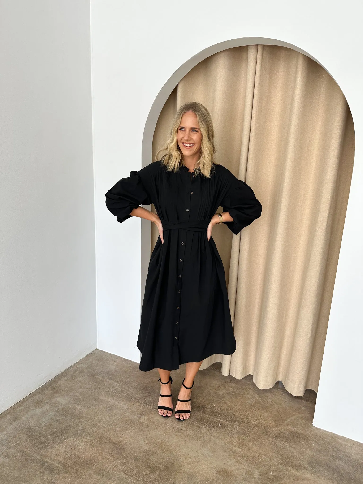 Zen Midi Dress- Black