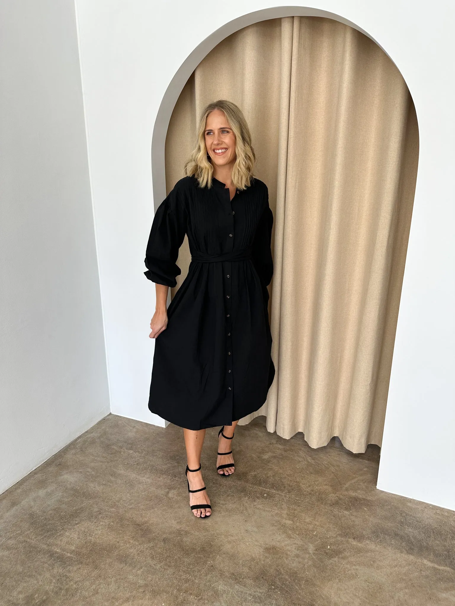 Zen Midi Dress- Black