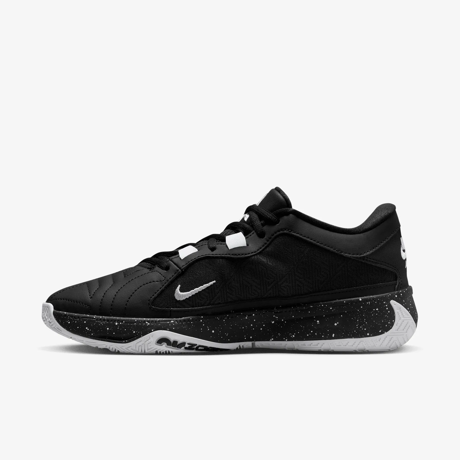 Zoom Freak 5 - Black/White