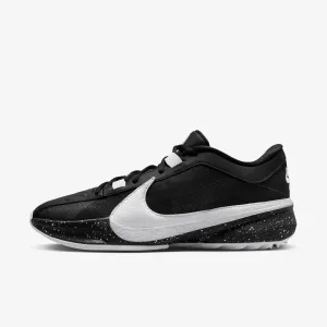 Zoom Freak 5 - Black/White